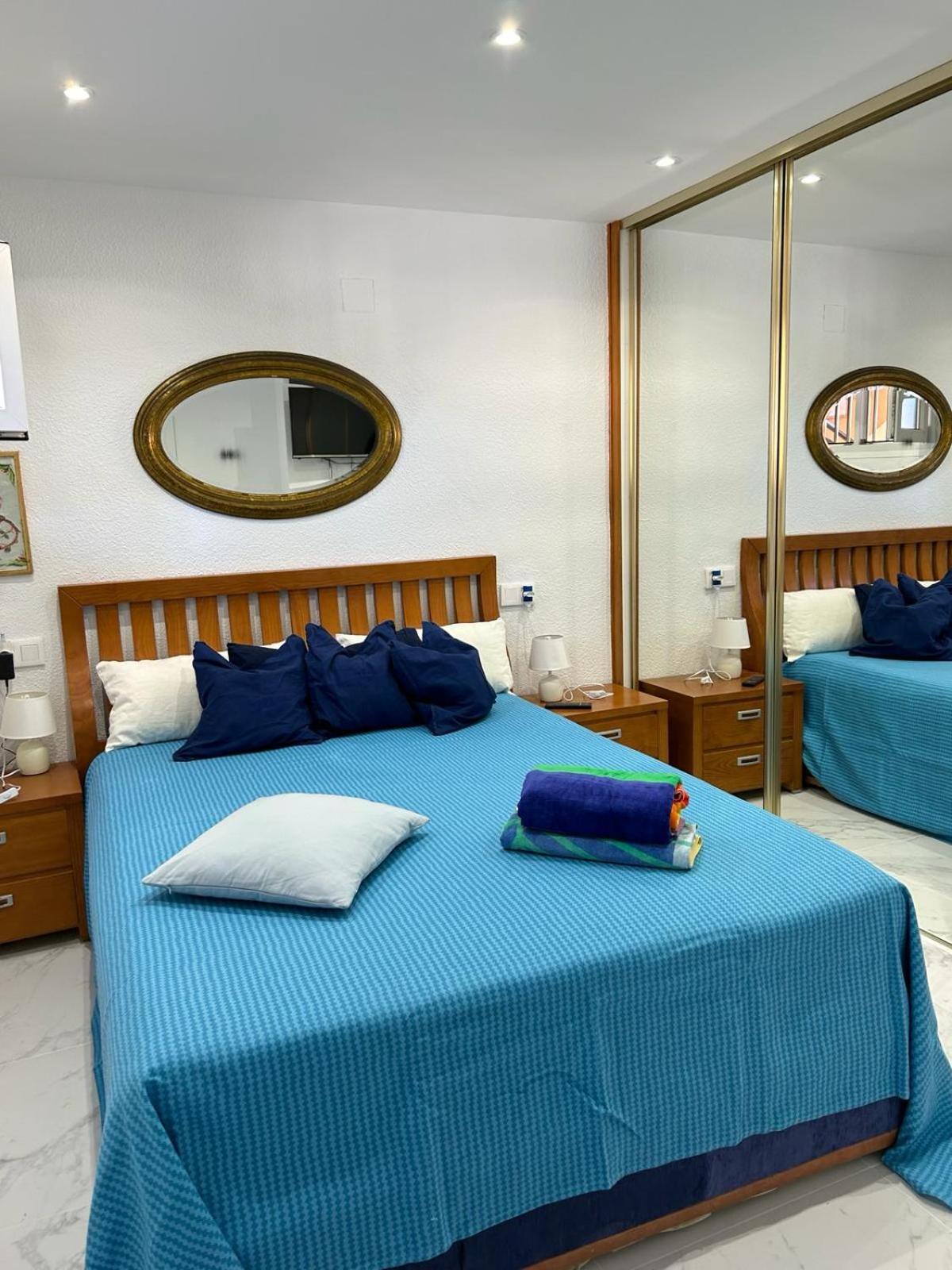 Splendido Appartamento Fronte Mare Vista Spiaggia - Prima Linea Mare Τορεβιέχα Εξωτερικό φωτογραφία